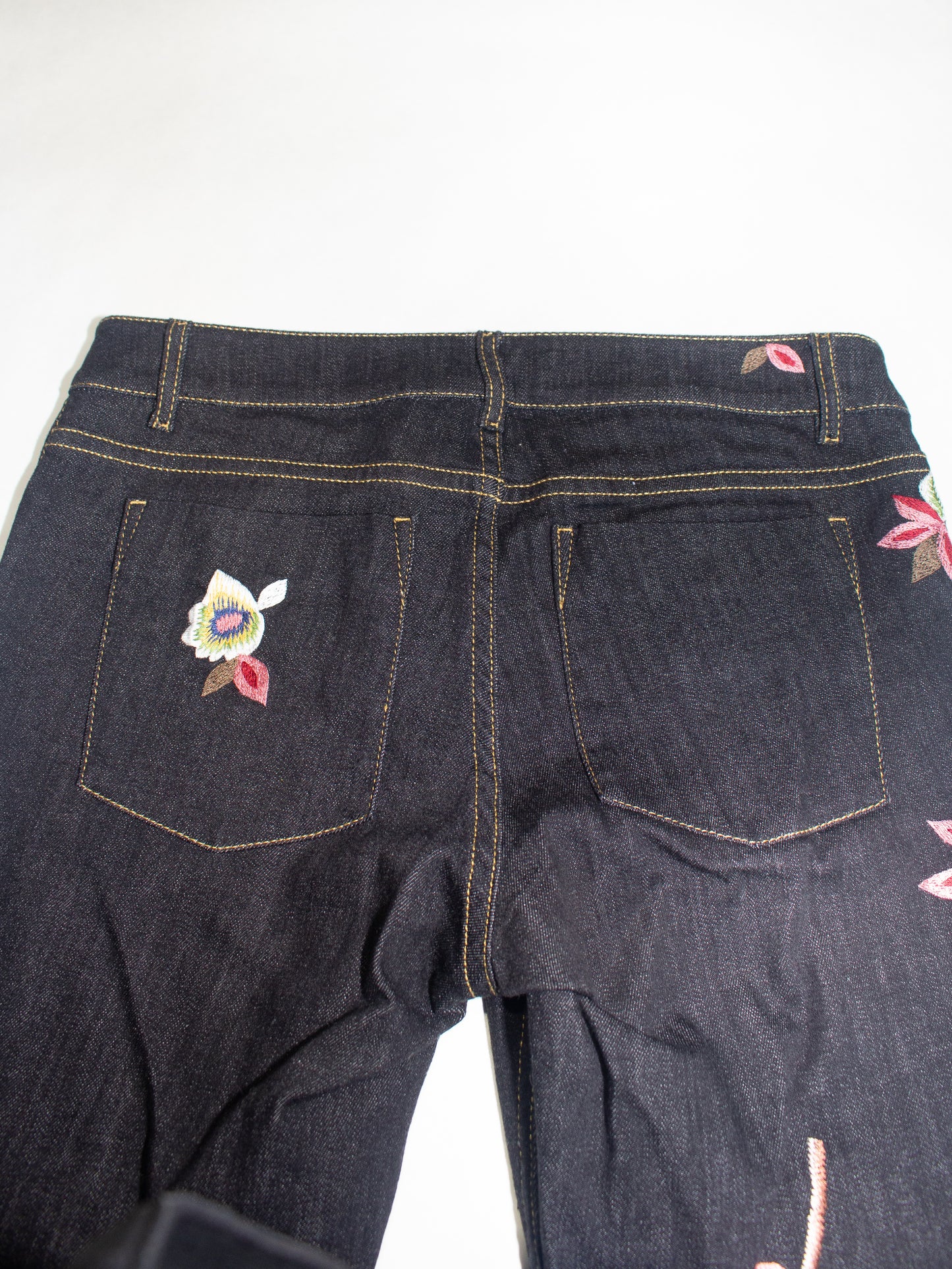 Alice + Olivia Embroidered Floral Skinny Straight Leg Jeans (Dark Wash) Size 28